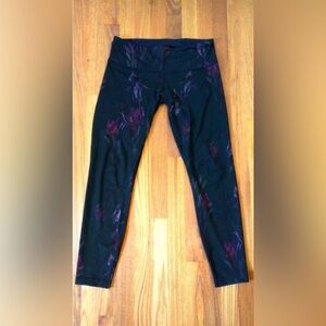 Lululemon  Wunder under 7/8 Size 6